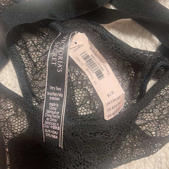 Panties by Victoria Secret in size small, black - Picture 3 of 6